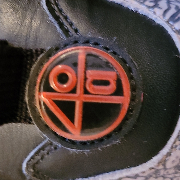 👟 Sneakers 👟 - Picture 6 of 11